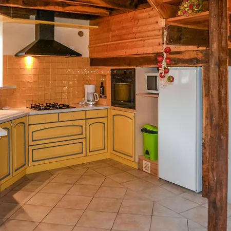 Cozy In With Kitchenette